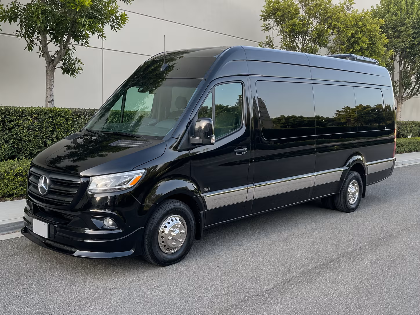 Henderson School Event & Field Trip Transportation