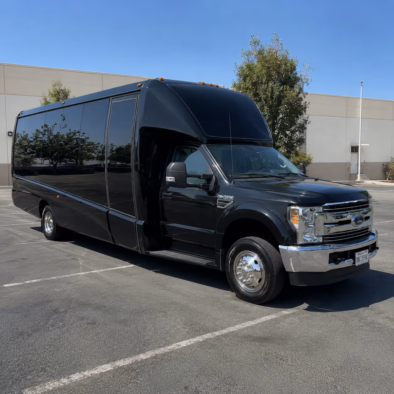 Henderson Winery Tour & Pub Crawl Transportation party bus exterior
