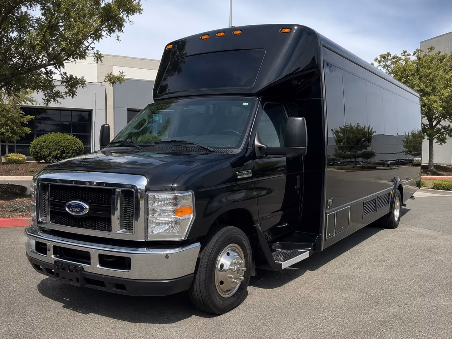 Paradise Sporting Event Transportation