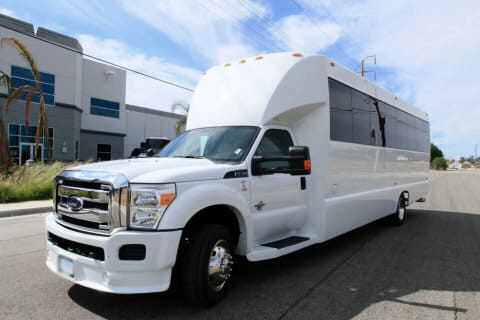 Inglewood 35 Passenger Shuttle Bus