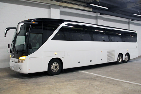 Paradise 50 passenger Charter Bus